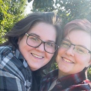 Meet your Posher, Rae